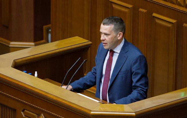 Недовольны скоростью улучшения рейтингов: "Батькивщина" хочет расширить круг избирателей