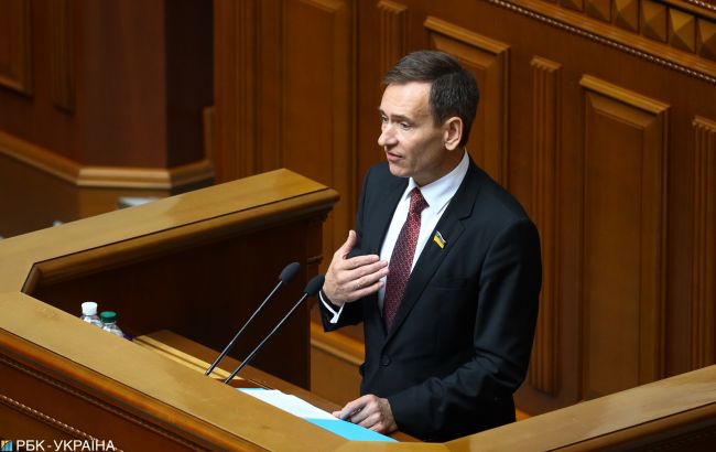 У Зеленского не исключили, что во время ЧП могут ограничить движение между областями