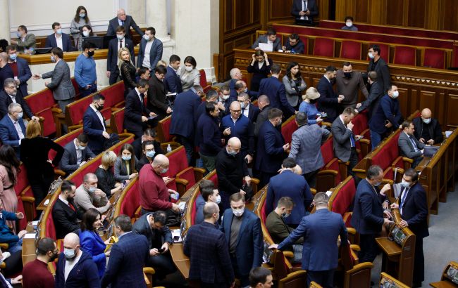 Експерт оцінив можливість створення коаліції "Батьківщини" зі "Слуги народу"