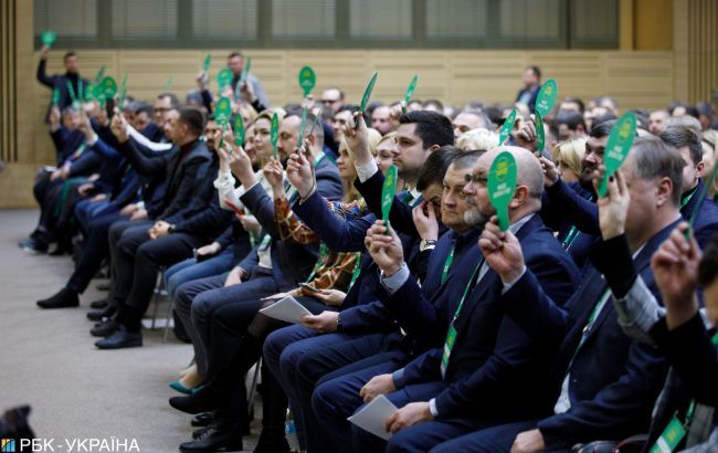 Началась встреча фракции "Слуга народа" с Саакашвили
