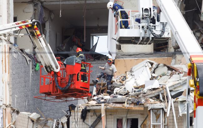 Во время взрыва на Позняках умер сын экс-нардепа: что о нем известно