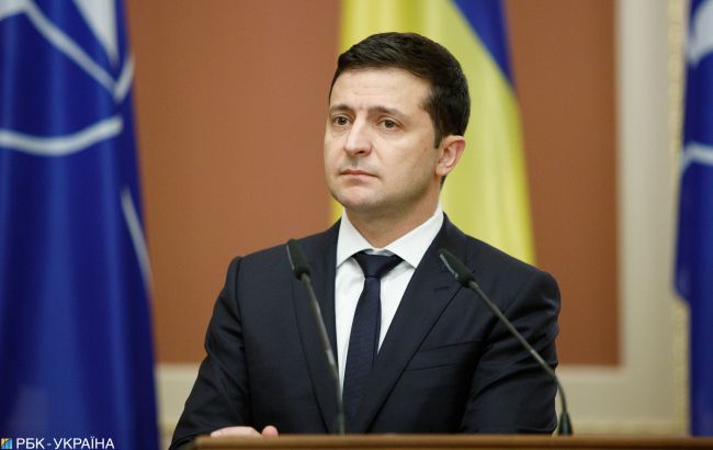 Зеленський задекларував майже мільйон гривень доходу