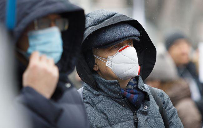 Штаты оценили влияние масочного режима на уровень госпитализации в стране