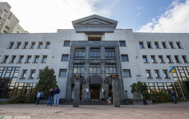 Чоловіку нардепа Кормишкіної обрали запобіжний захід