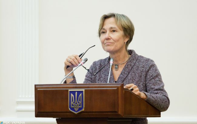 Будапештський меморандум не має юридичних зобов'язань, - Фельдгузен