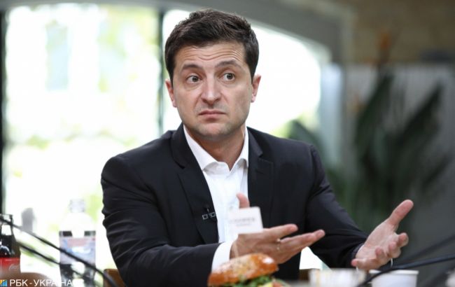 Зеленский подписал закон об обличителях коррупции