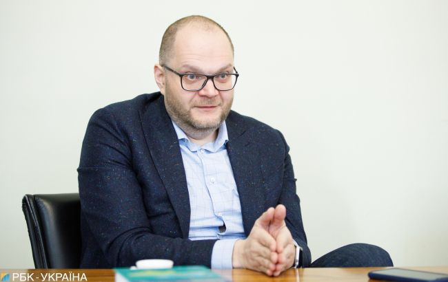 Владимир Бородянский: Запрет российских соцсетей и медиа нужно продолжать