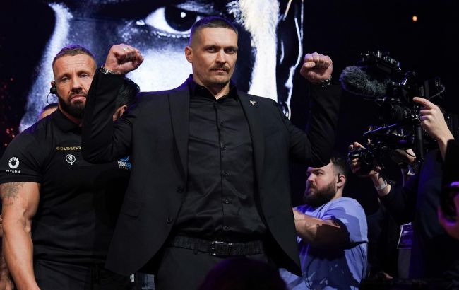 "Важка робота зроблена". Усик завершив табір перед поєдинком проти Ф'юрі: промовисте фото