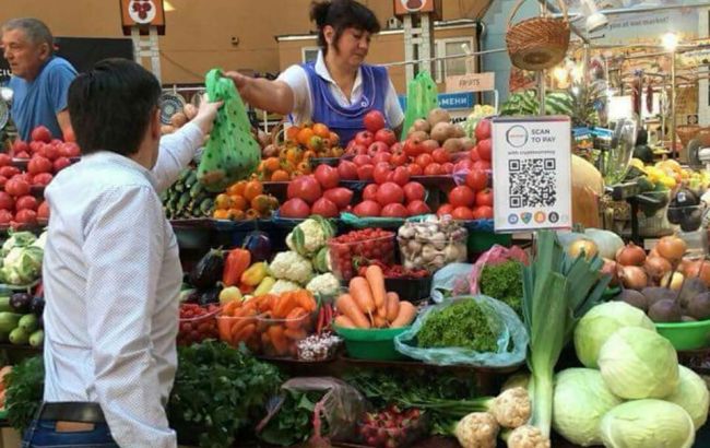 В Киеве Бессарабский рынок разрешил расчет криптовалютой