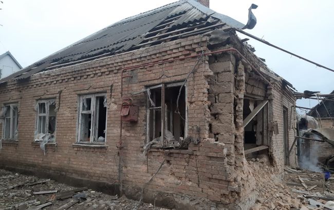 РФ з артилерії вдарила по Нікополю: є загибла, пошкоджено лінію електропередач