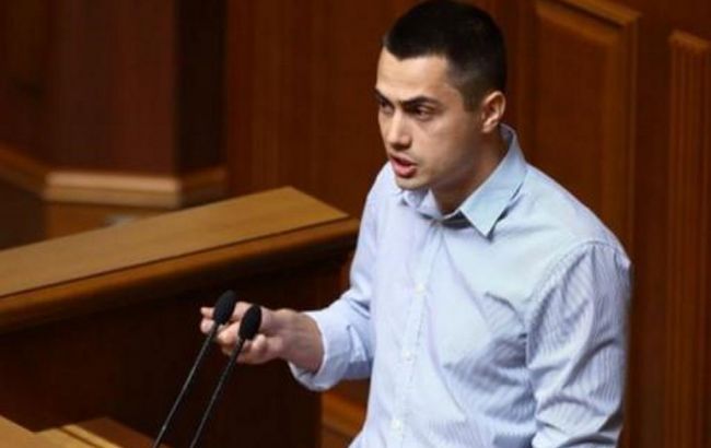 Авакова і ГПУ просять відреагувати на бездіяльність міліції під час блокади проспекту Бажана