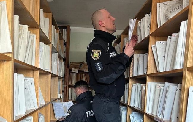 У Харкові пройшли обшуки в обласній МСЕК. Поліція розповіла подробиці