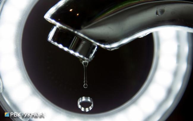 Вследствие обстрелов без света, воды и газа осталась часть Донбасса