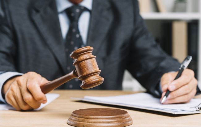 З екс-глави Держекоінспекції стягли заставу