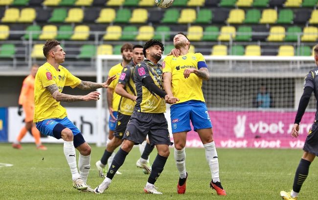 "Рух" із чотирма голами за тайм розгромив "Металіст 1925" в УПЛ
