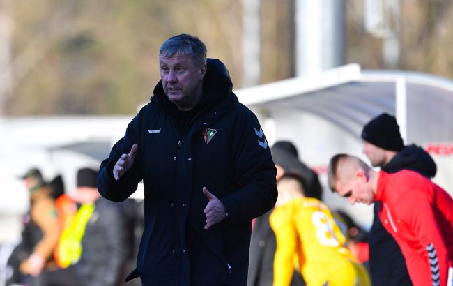 Екс-тренер "Динамо" отримав на горіхи в Європі. Розлючені фанати били в обличчя і ногами