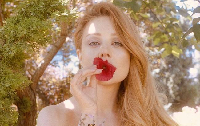 "Спортивная леди": Тина Кароль впечатлила физической формой (видео)