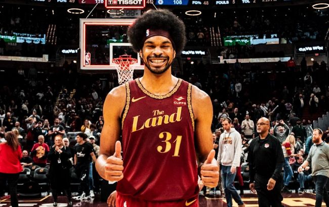 Центровий приголомшливим блокшотом націлив "Клівленд" на камбек: момент дня в НБА