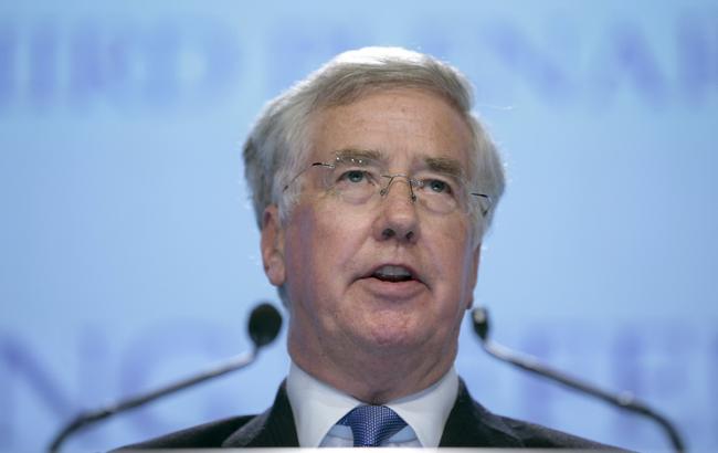 Министр обороны Британии обвинил Россию в кибератаках и регулярной лжи