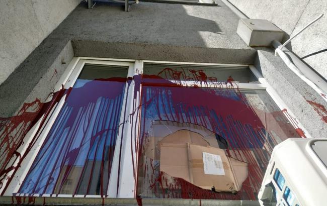 "Нацкорпус" заявил о нападении на приемную Билецкого в Киеве