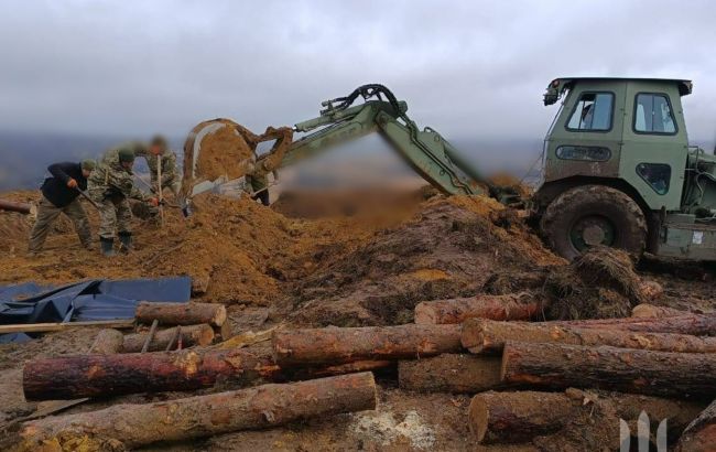 Українські інженерні війська будують фортифікації в цілодобовому режимі