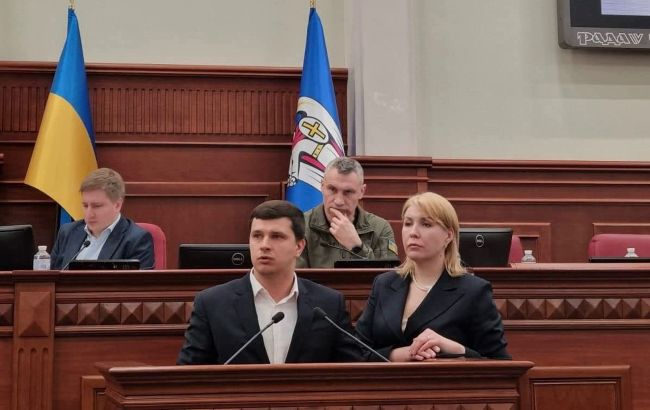 "УДАР" Кличка у Київраді вимагає від ДУС відкрити доступ до озера Міністерка