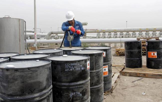 Цена нефтяной корзины ОПЕК упала на 3,5% и впервые с мая 2009 г. установилась ниже 56 долл. за барр