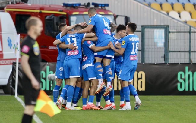 "Динамо" в меншості вирвало перемогу над "Олександрією"