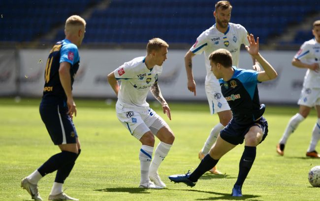 "Динамо" в меншості вирвало перемогу над "Дніпром-1"