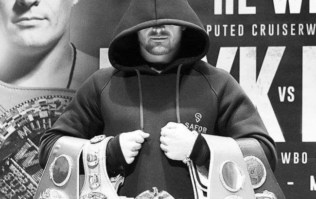 Назван соперник Усика в дебютном бою в супертяжелом весе