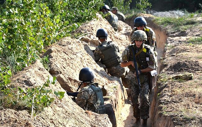 На Донбассе за сутки обошлось без потерь среди украинских военных