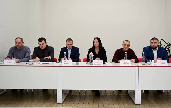 Киевские предприниматели заявили, что продолжают работу и готовы поддерживать обороноспособность страны