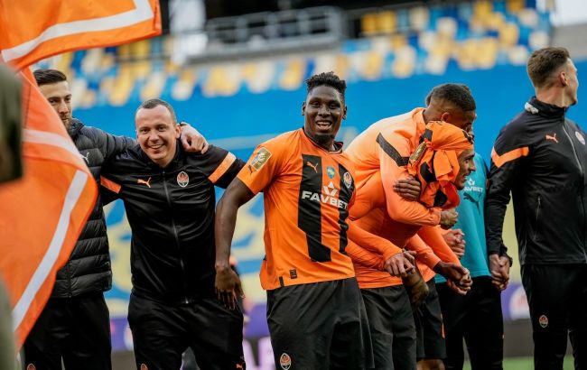 "Шахтар" презентував форму на новий сезон: фото патріотичного варіанту в нетипових барвах