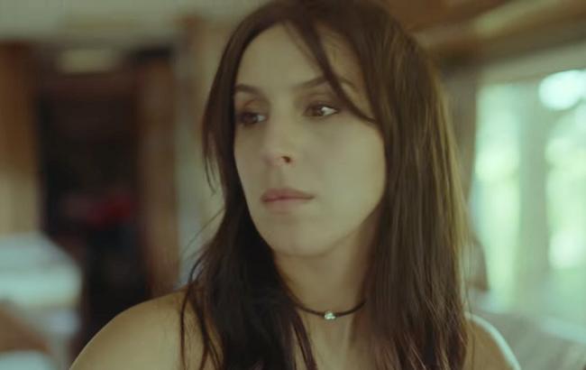 Джамала презентувала яскравий кліп на пісню "Сумую"