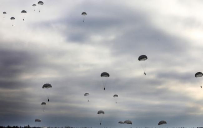 Десантно-штурмовые войска провели масштабные учения в Житомирской области