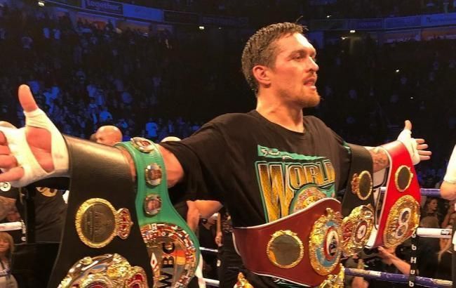 Усик отказался от титула WBA и боя с россиянином Лебедевым