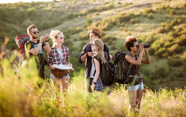 В Карпатах из-за непогоды застряла группа туристов с детьми