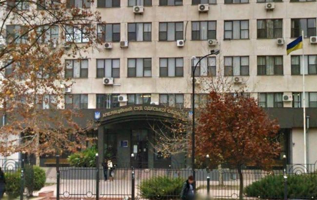 В Одессе сотрудник Апелляционного суда выбросился с крыши здания, - МВД