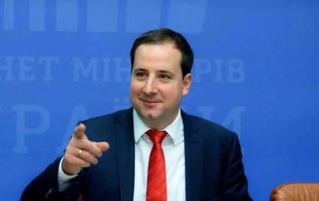 Кабмин реорганизовал пилотные министерства в рамках реформы госслужбы