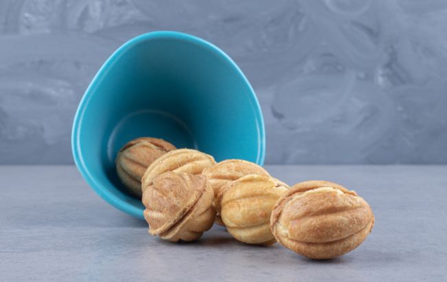 Домашні горішки "Рафаелло", які швидко з'їдаються: усі будуть просити добавки