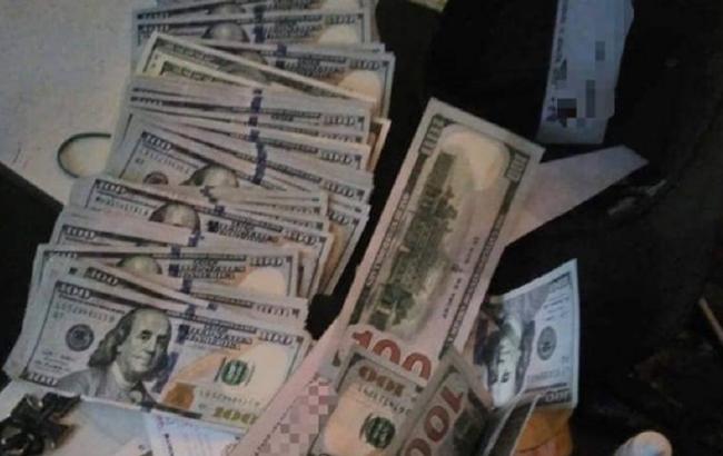 В Киеве адвоката задержали на вымогательстве 3 млн гривен у бизнесмена