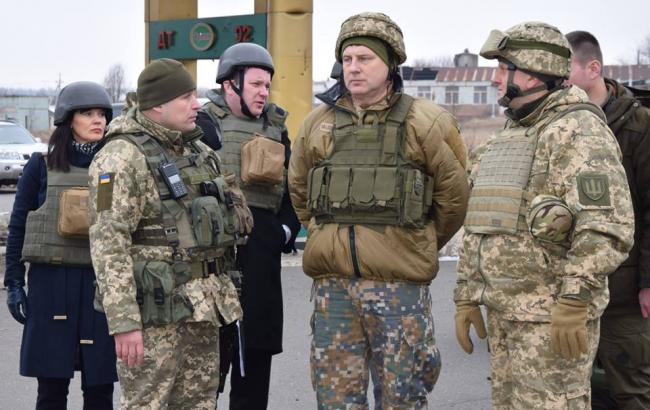 Зону ООС посетил президент Латвии