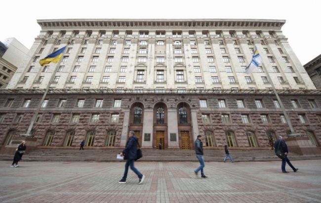 Реформа системи розміщення МАФів протягом року охопить усі райони Києва, - Кличко