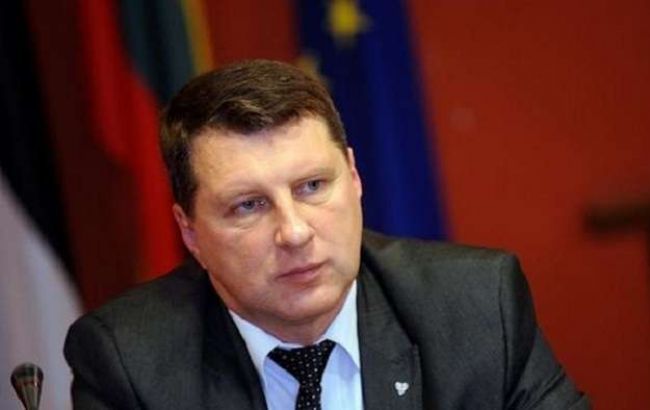 Президента Латвії успішно прооперували