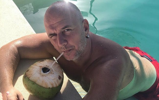 "Жити в кайф!": засмаглий Потап розсмішив мережу забавним фото