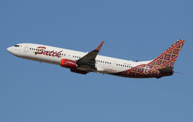 Індонезійські пілоти заснули під час рейсу: розпочато розслідування