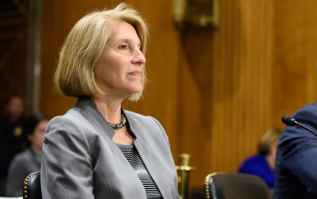 Помощник госсекретаря США едет в Украину и Россию: о чем будут говорить