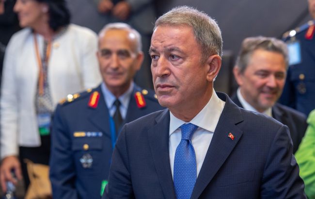 Превращение Швеции и Финляндии в дом для террористов является угрозой для НАТО, - Минобороны Турции