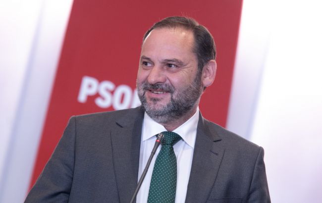 Испания не исключает открытия границ для туристов в июне