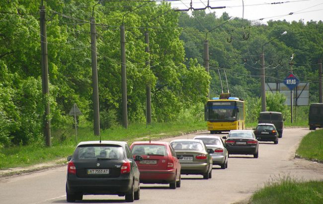 Во Львовской области перекрыли трассу из-за отсутствия электроснабжения